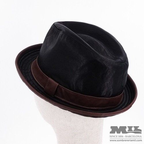 Vintage hat Matto