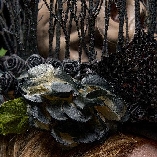 Druidic fascinator detail 2