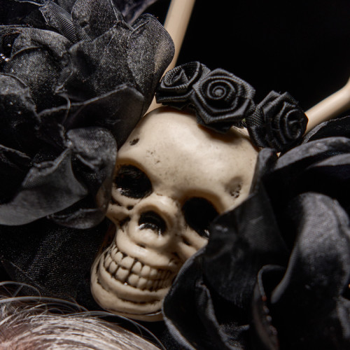 Fascinator Calaverica skull detail