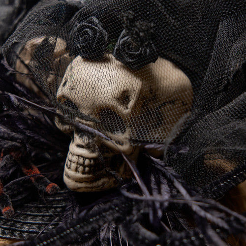 Fascinator La Tejedora skull detail