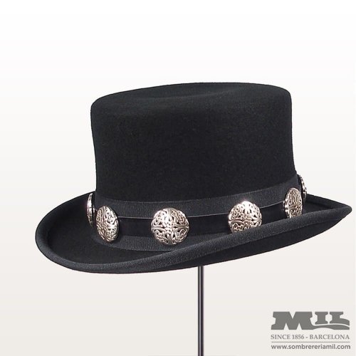 Slash Top Hat